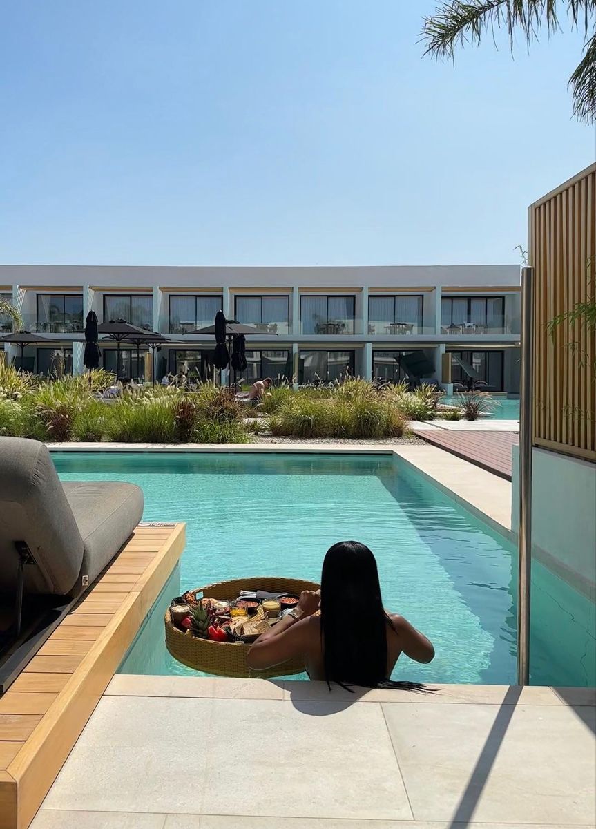 Rooftop pool
